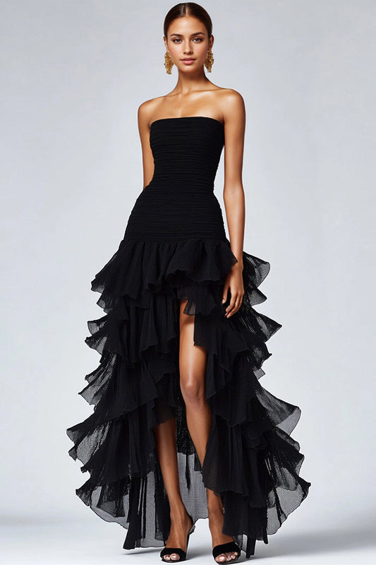 Zapaka Women Black Formal Wedding Guest Dreass With Slit Strapless Tulle Tiered Ruffles Prom Dress