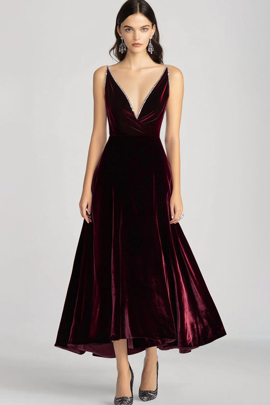 ZAPAKASA Women Burgundy Formal Dress with Beading Spaghetti Straps V Neck Velvet Formal Wear Dress