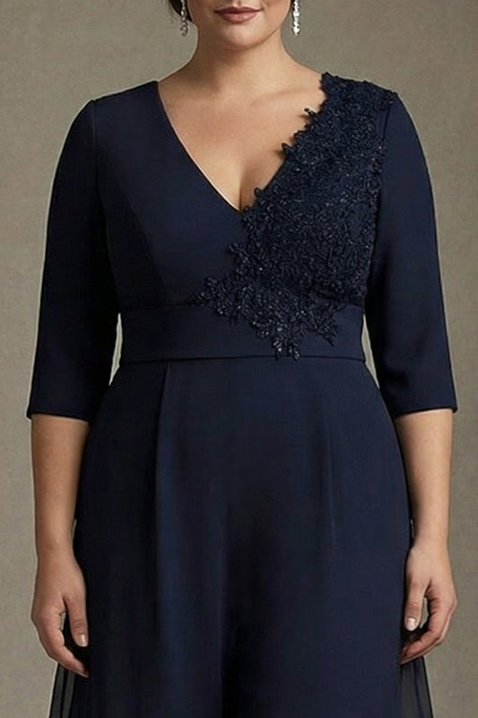 Plus Size Navy Chiffon V-Neck Half Sleeves Mother of the Bride Dress with Appliques