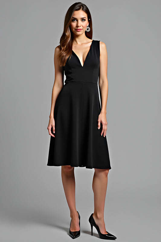 Ruched Black V-Neck Knee-Length Graduation Dress