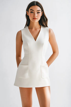 White Satin V-Neck Short Graduation Dress with Pockets