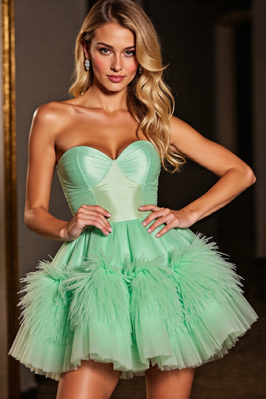 Green Corset Tulle Sweetheart Short Homecoming Dress with Feathers