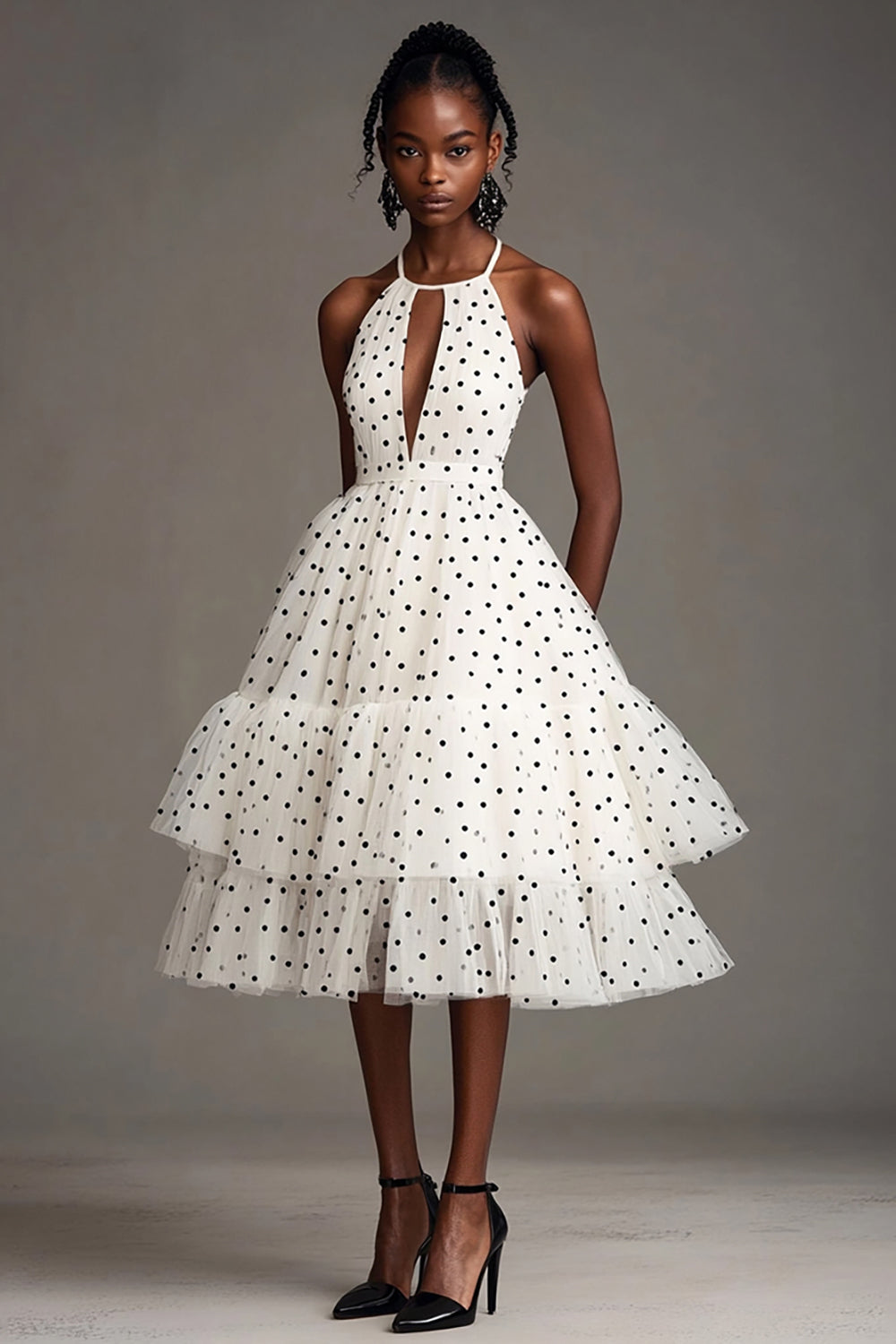 Zapaka Women White and Black Tulle Midi Polka Dot Dress with Keyhole Ruffled Tiered A Line Halter Vintage Summer Dress, White Black Dot / AU6 Zapaka Women White and Black Tulle Midi Polka Dot Dress with Keyhole Ruffled Tiered A Line Halter Vintage Summer Dress, White Black Dot / AU6