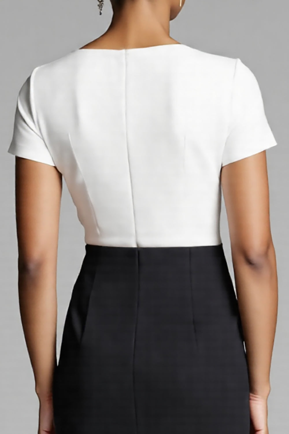 Black and White Bodycon Short Sleeves Satin Midi Work Dress with Slit Black and White Bodycon Short Sleeves Satin Midi Work Dress with Slit