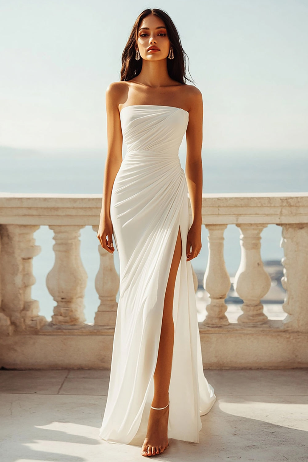 Zapaka Women Ivory Beach Engagement Dress Ruched Strapless Mermaid Maxi Chiffon Wedding Reception Dress with Slit, Ivory / US26W