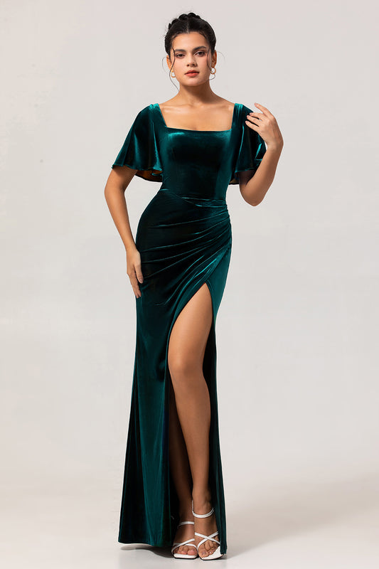 Peacock Green Scoop Neck Long Velvet Bridesmaid Dress with Sleeves