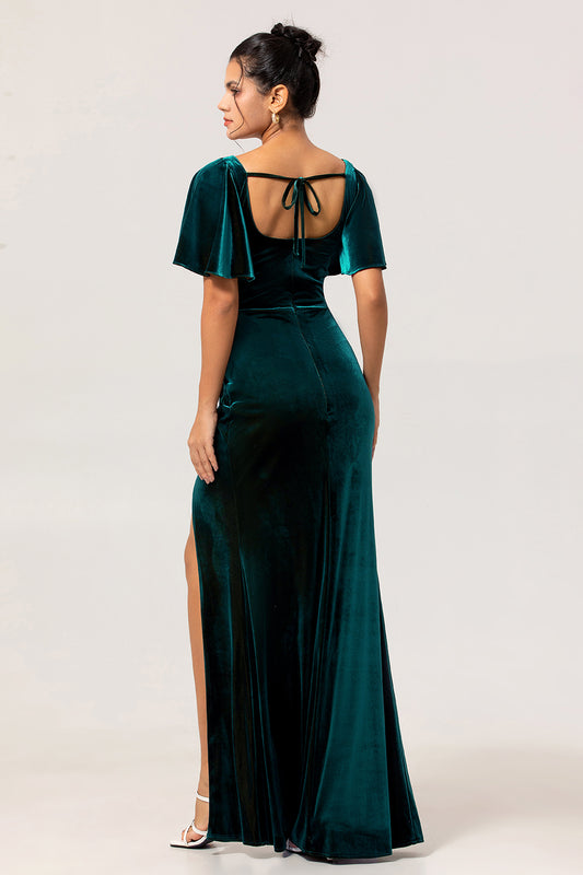 Peacock Green Scoop Neck Long Velvet Bridesmaid Dress with Sleeves