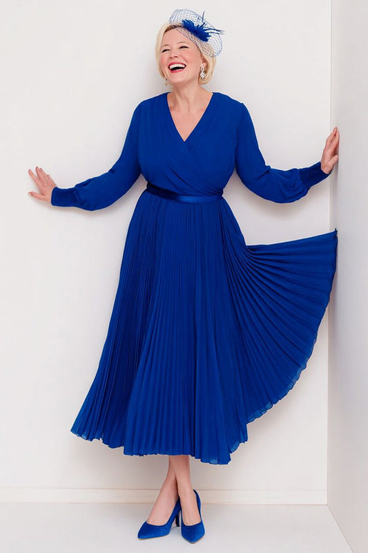 Dark Blue V-Neck Pleated Long Mother of the Bride Dress with Sleeves