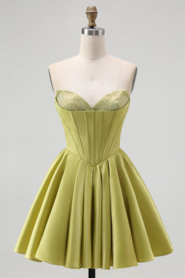 Sparkly Green Sweetheart Satin A-Line Short Homecoming Dress with Beading
