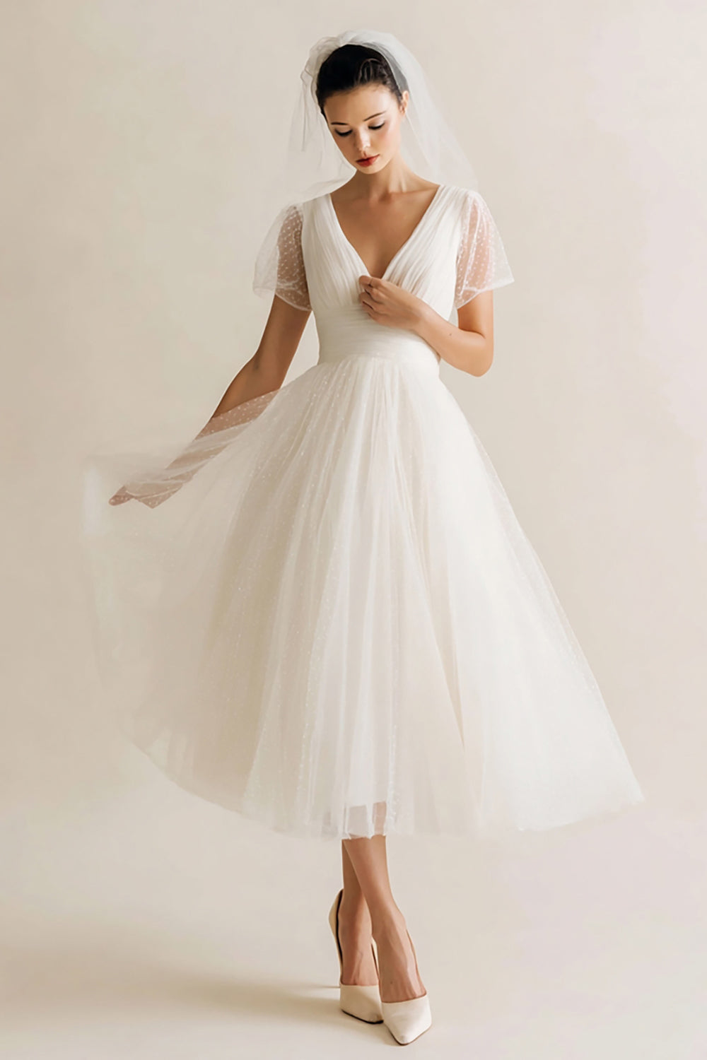 Zapakasa Women White Tulle Dots Midi Wedding Dress V-Neck A Line Engagement Dress with Sleeves Zapakasa Women White Tulle Dots Midi Wedding Dress V-Neck A Line Engagement Dress with Sleeves