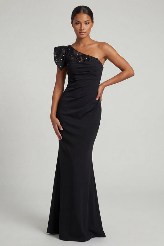 Ruched Long Black One Shoulder Mermaid Mother of the Bride Dress with Lace