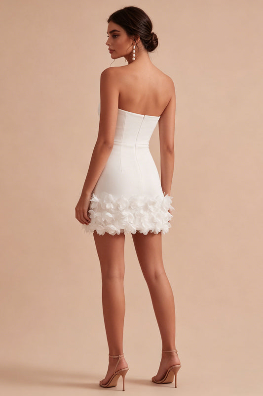 Simple Floral Sweetheart White Tight Short Graduation Dress