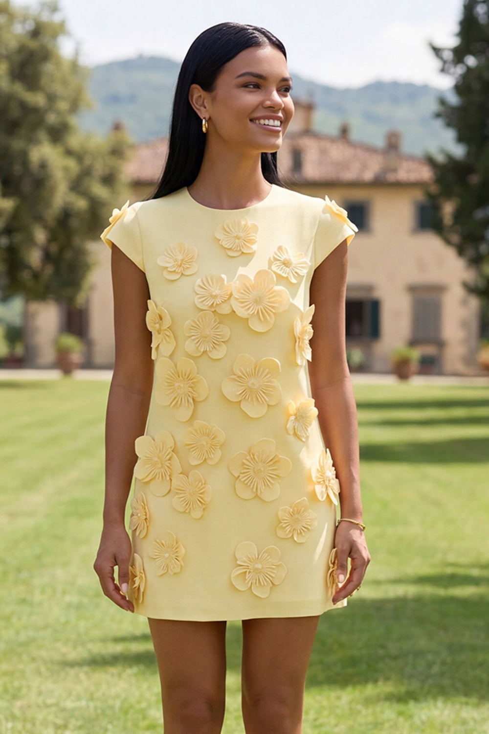 Zapaka Women Yellow Graduation Dress with 3D Flowers Bodycon Round Neck Cocktail Party Dress with Cap Sleeves, Yellow / UK8
