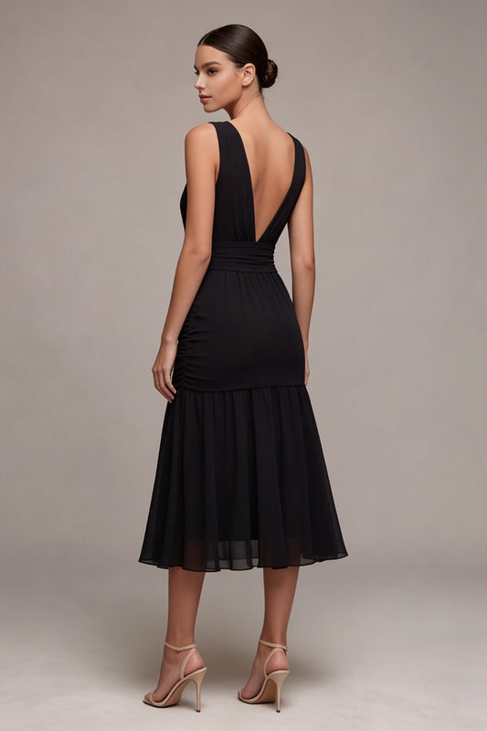 V-Neck Ruched A Line Backless Long Black Tie Dress