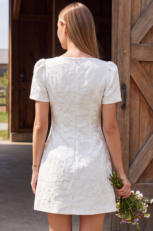 Ivory Tight Boat Neck Short Sleeves Jacquard Wedding Dress