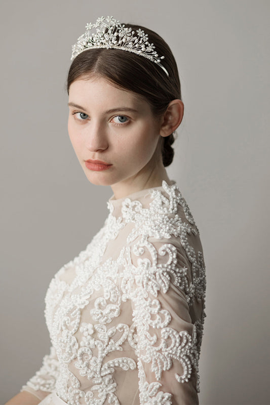 White Snowflake Pearl Flower Bridal Crown