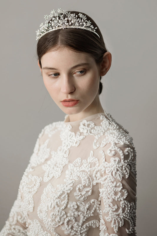 White Snowflake Pearl Flower Bridal Crown