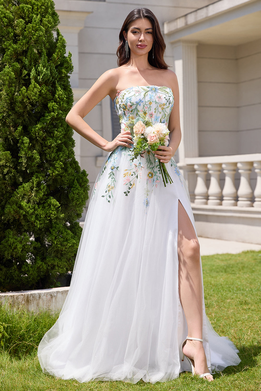 Zapaka Women White Wedding Dress with Slit Strapless 3D Flowers Tulle A-Line Bridal Party Dress, White / US2 Zapaka Women White Wedding Dress with Slit Strapless 3D Flowers Tulle A-Line Bridal Party Dress, White / US2