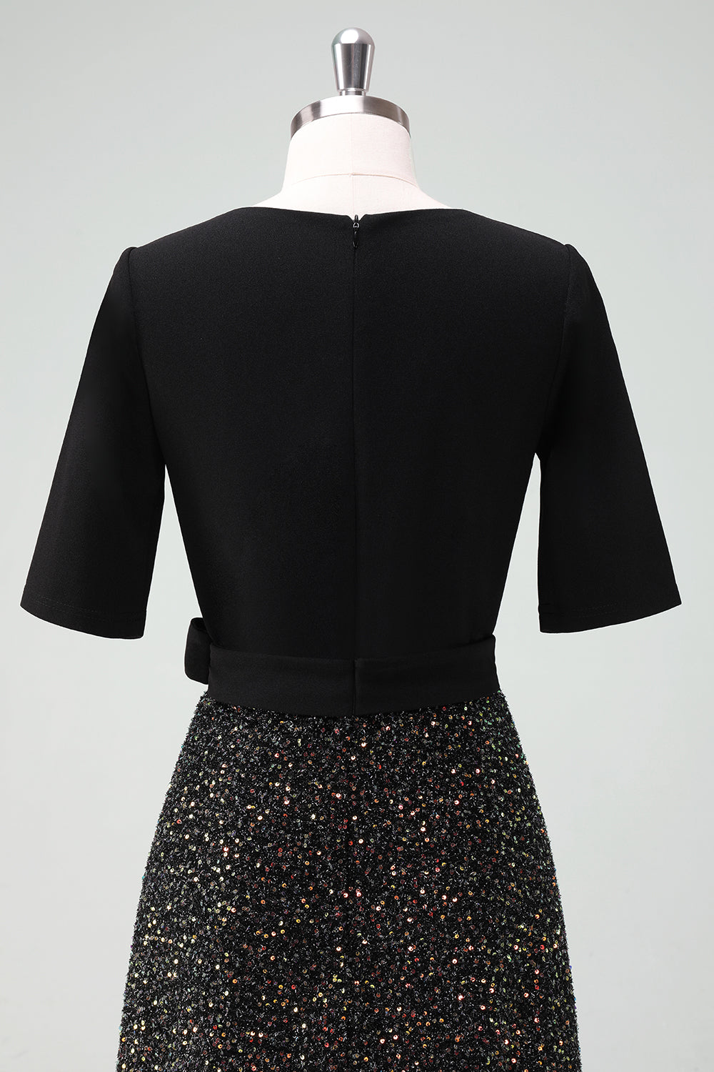 Zapaka Women Sparkly Black Cocktail Dress with Half Sleeves A-Line V