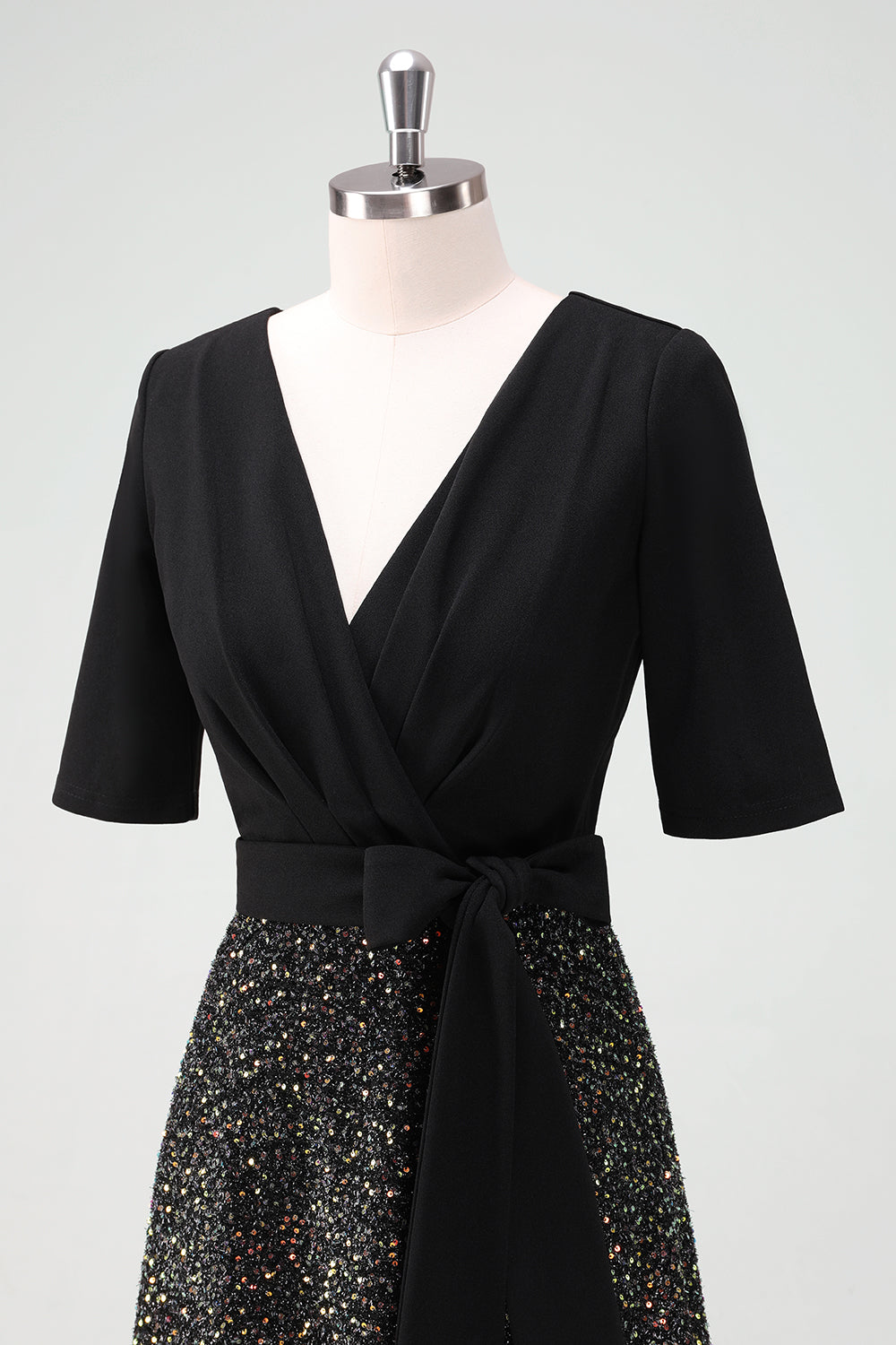 Zapaka Women Sparkly Black Cocktail Dress with Half Sleeves A-Line V