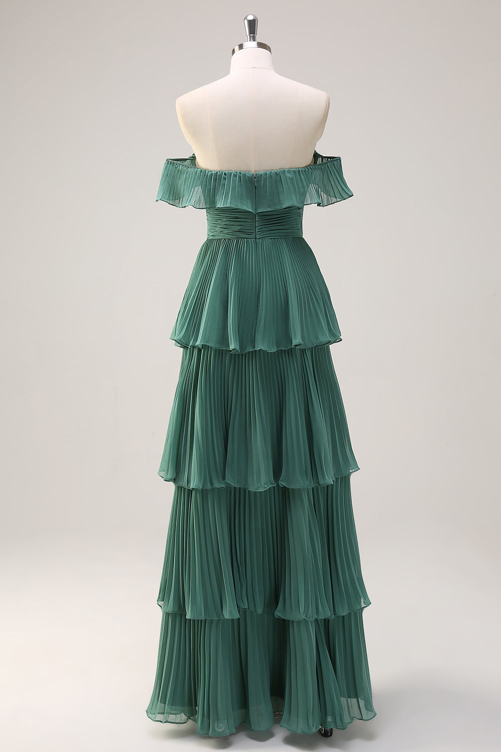 Zapaka Women Eucalyptus Tiered Plus Size Bridesmaid Dress Pleated A Line Off the Shoulder Long Wedding Party Dress, Eucalyptus / US22W