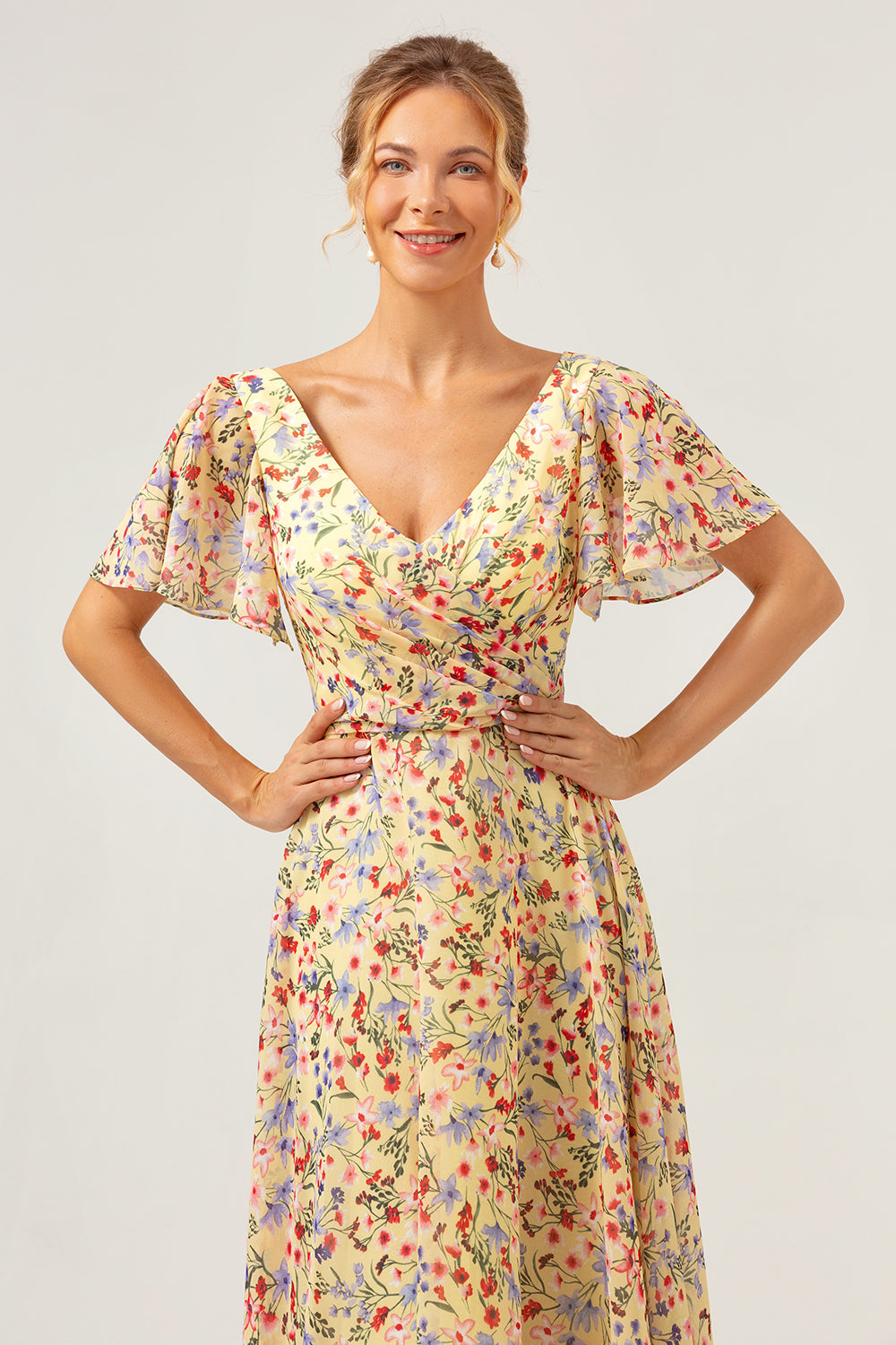 Zapaka Women Yellow Flower Prom Dress Printed A-Line V-neck Short Sleeves Long Bridesmaid Dress, Yellow Small Flower / UK30