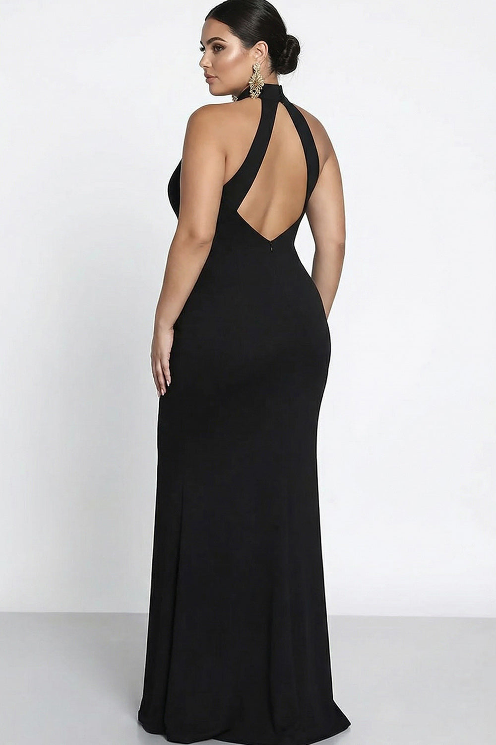Zapaka Women Black Plus Size Formal Dress with Keyhole Mermaid Satin Halter Open Back Long Evening Dress with Slit, Black / US16 Zapaka Women Black Plus Size Formal Dress with Keyhole Mermaid Satin Halter Open Back Long Evening Dress with Slit, Black / US16