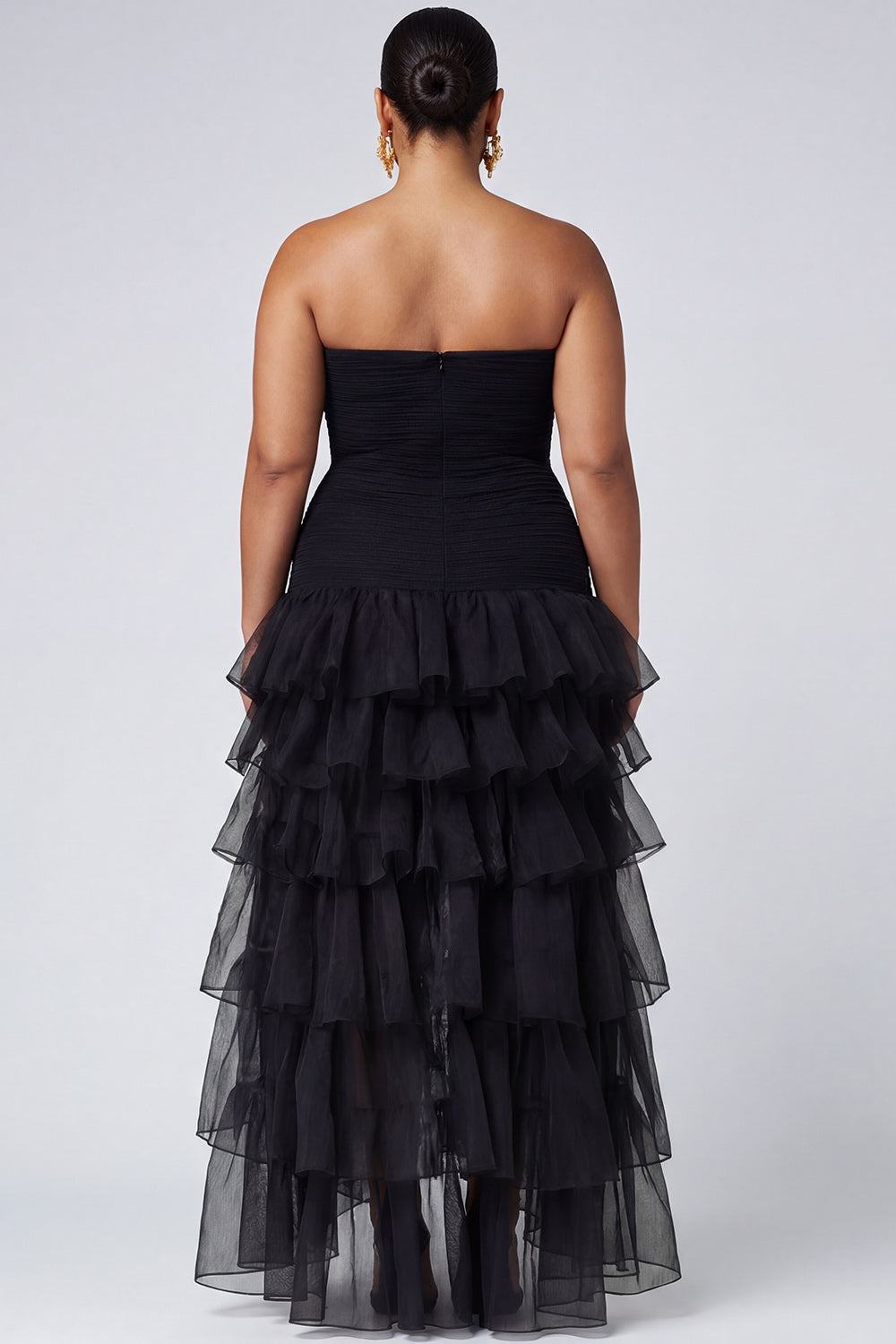 Zapakasa Women Black Square Neck Tiered Ruffles Formal Dress with Slit Strapless Backless Formal Wear Dress Zapakasa Women Black Square Neck Tiered Ruffles Formal Dress with Slit Strapless Backless Formal Wear Dress