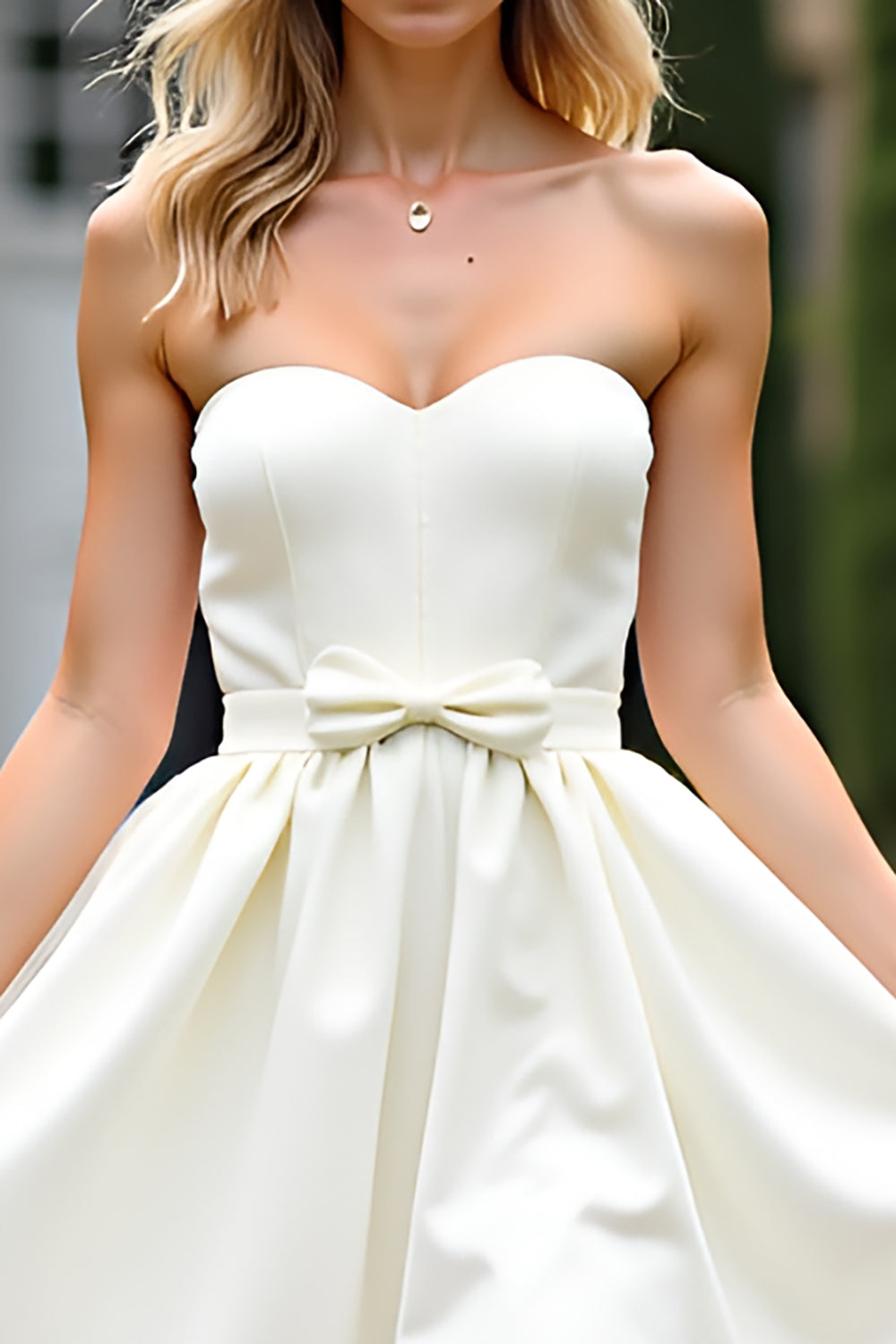 Ivory Sweetheart Ruched Short Graduation Dress with Bowknot