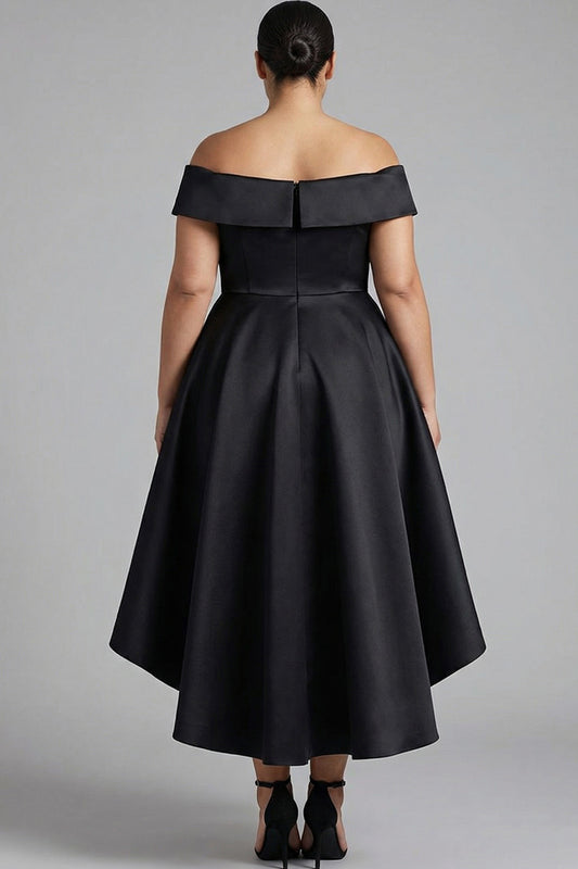 Plus Size Black Off the Shoulder A Line Knee-Length Formal Dress