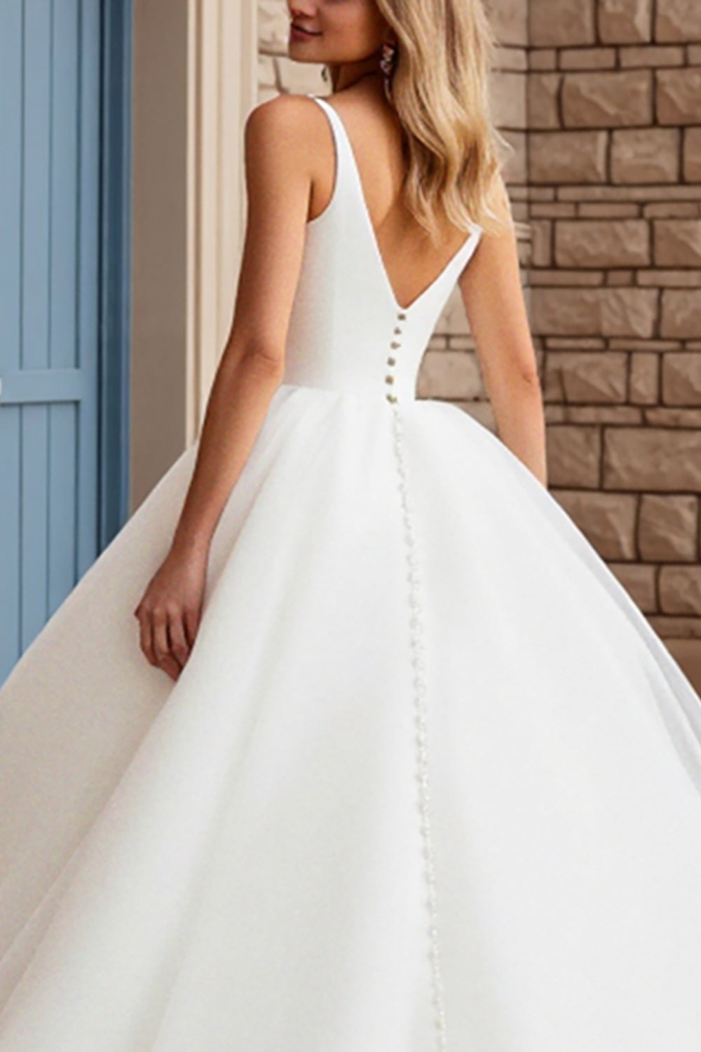 Ivory Ball Gown V-Neck Long Wedding Dress