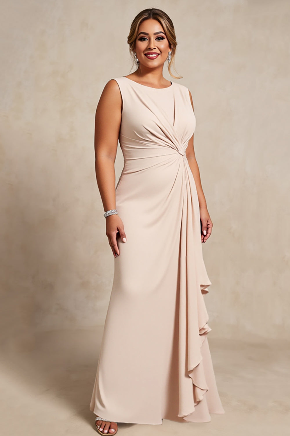 Zapakasa Women Apricot Sheath Plus Size Chiffon Keyhole Mother of the Bride Dress Sleeveless Long Ruched Wedding Guest Dress with Ruffles Zapakasa Women Apricot Sheath Plus Size Chiffon Keyhole Mother of the Bride Dress Sleeveless Long Ruched Wedding Guest Dress with Ruffles
