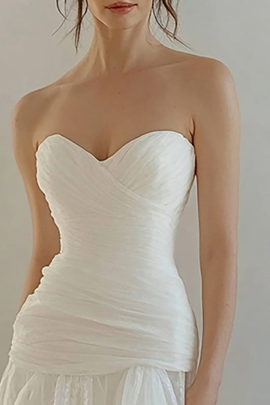 White Strapless Short Graduation Dress with Pleats