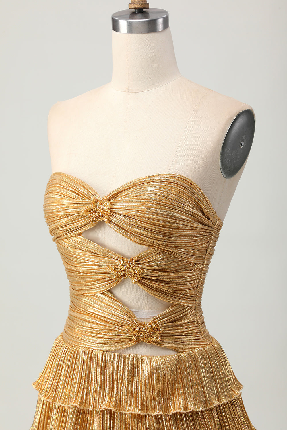Sparkly Golden Floral Sweetheart Short Metallic Homecoming Dress with Keyholes
