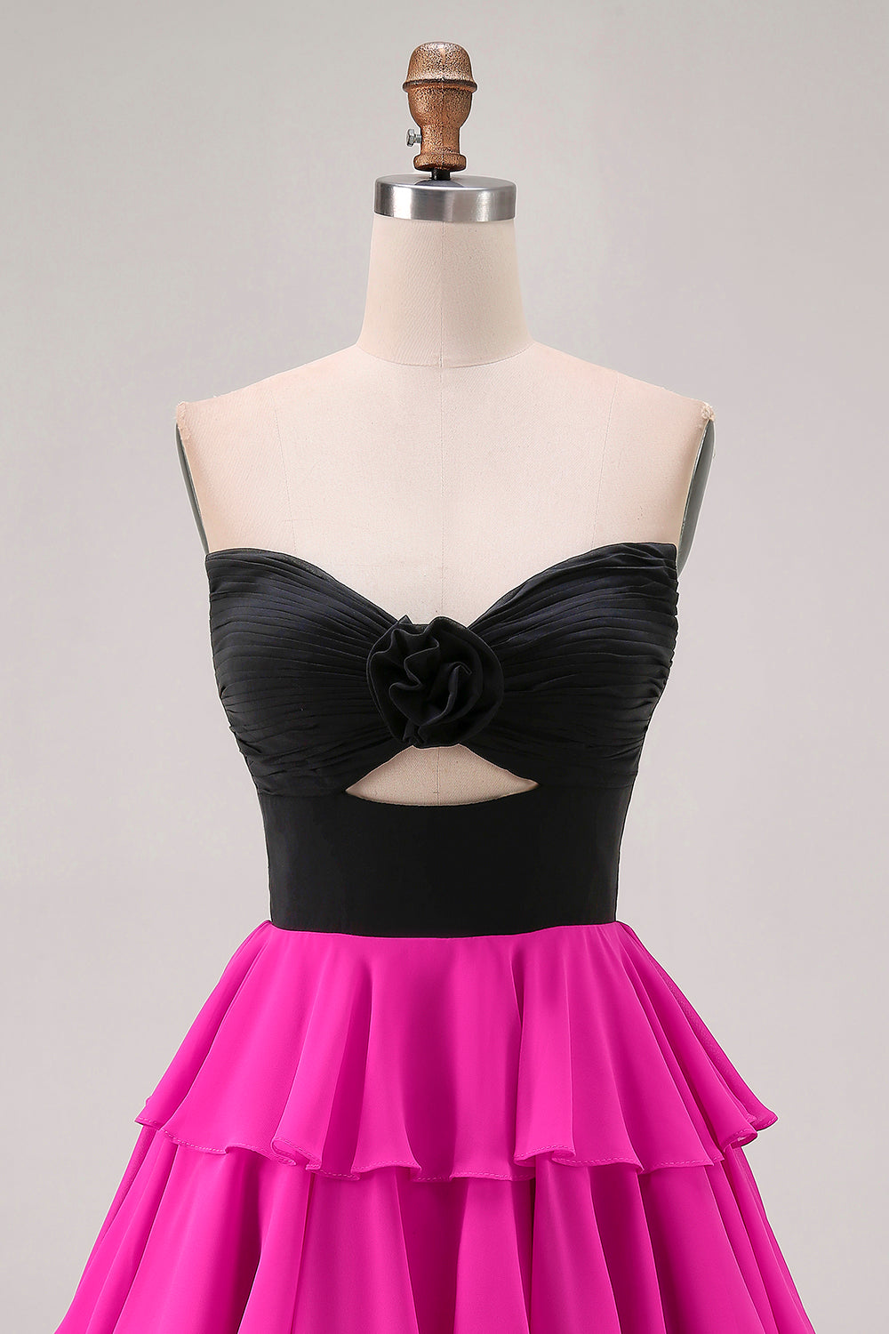 Black and White Floral Tiered Short Homecoming Dress with Ruffles
