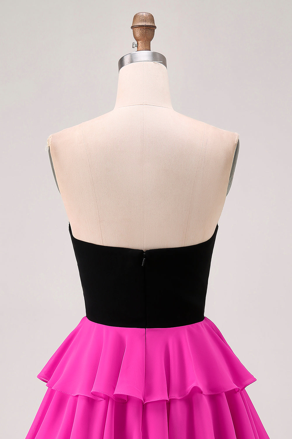 Black and White Floral Tiered Short Homecoming Dress with Ruffles