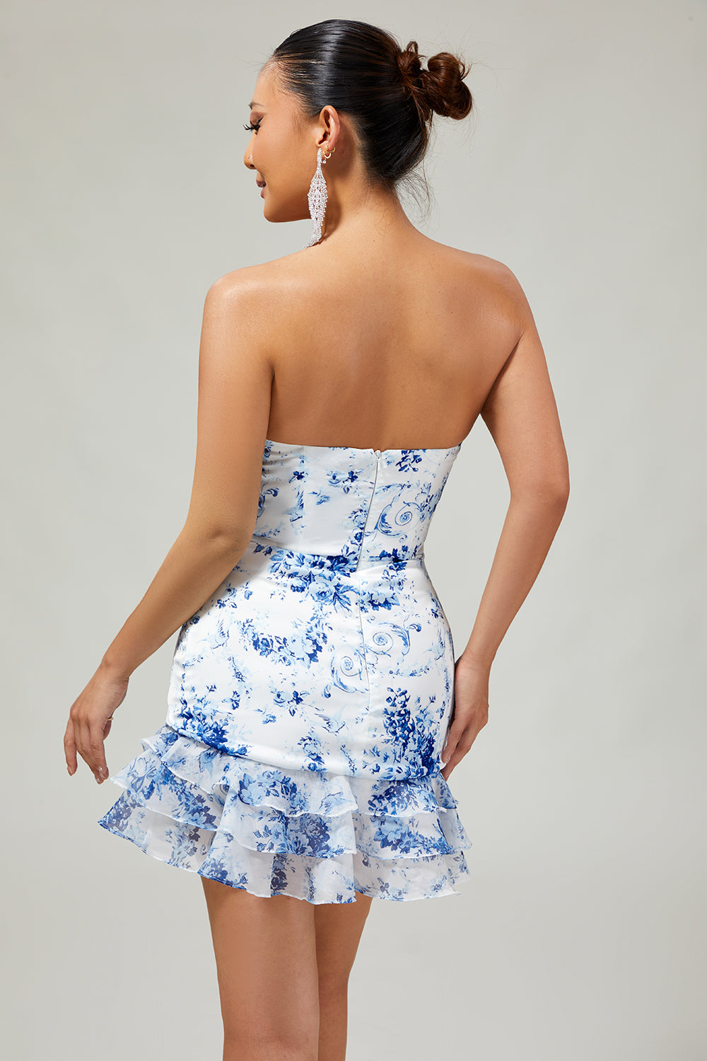 Zapakasa Women White Blue Flower Short Homecoming Dress with Bow Tiered
