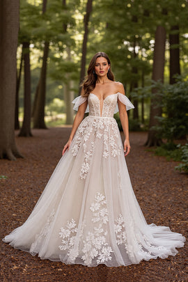 White Floral Tulle Corset Sweep Train Wedding Dress with Lace