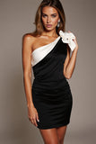 Black and White Patchwork One Shoulder Tight Short Cocktail Dress with Bow
