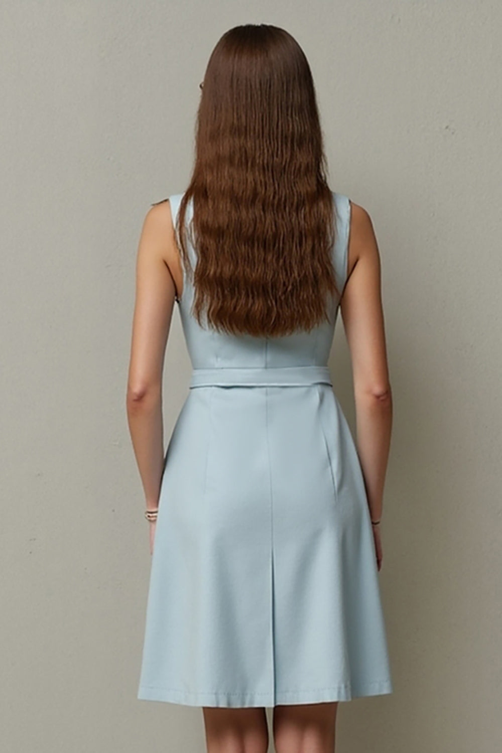 Light Blue Bodycon Round Neck Short Work Dress with Belt