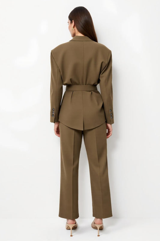 Brown 2 Piece Peak Lapel Business Suits with Sleeves