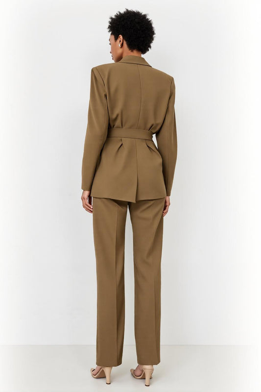 Brown 2 Piece Peak Lapel Satin Business Suits with Bow