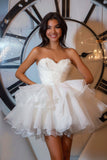  Sparkly White Sweetheart Short Homecoming Dress with Sequins Tiered Organza A Line Cocktail Dress with Ruffles