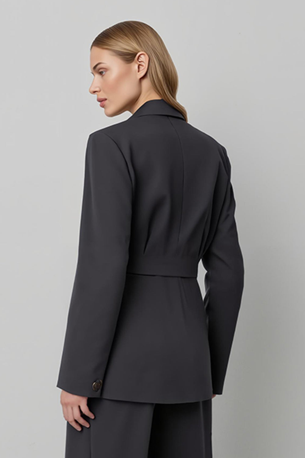 Dark Grey Double Breasted 2 Piece Peak Lapel Business Suits