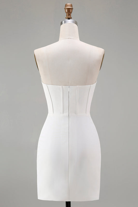 Sparkly White Sweetheart Short Tight Homecoming Dress with Beading