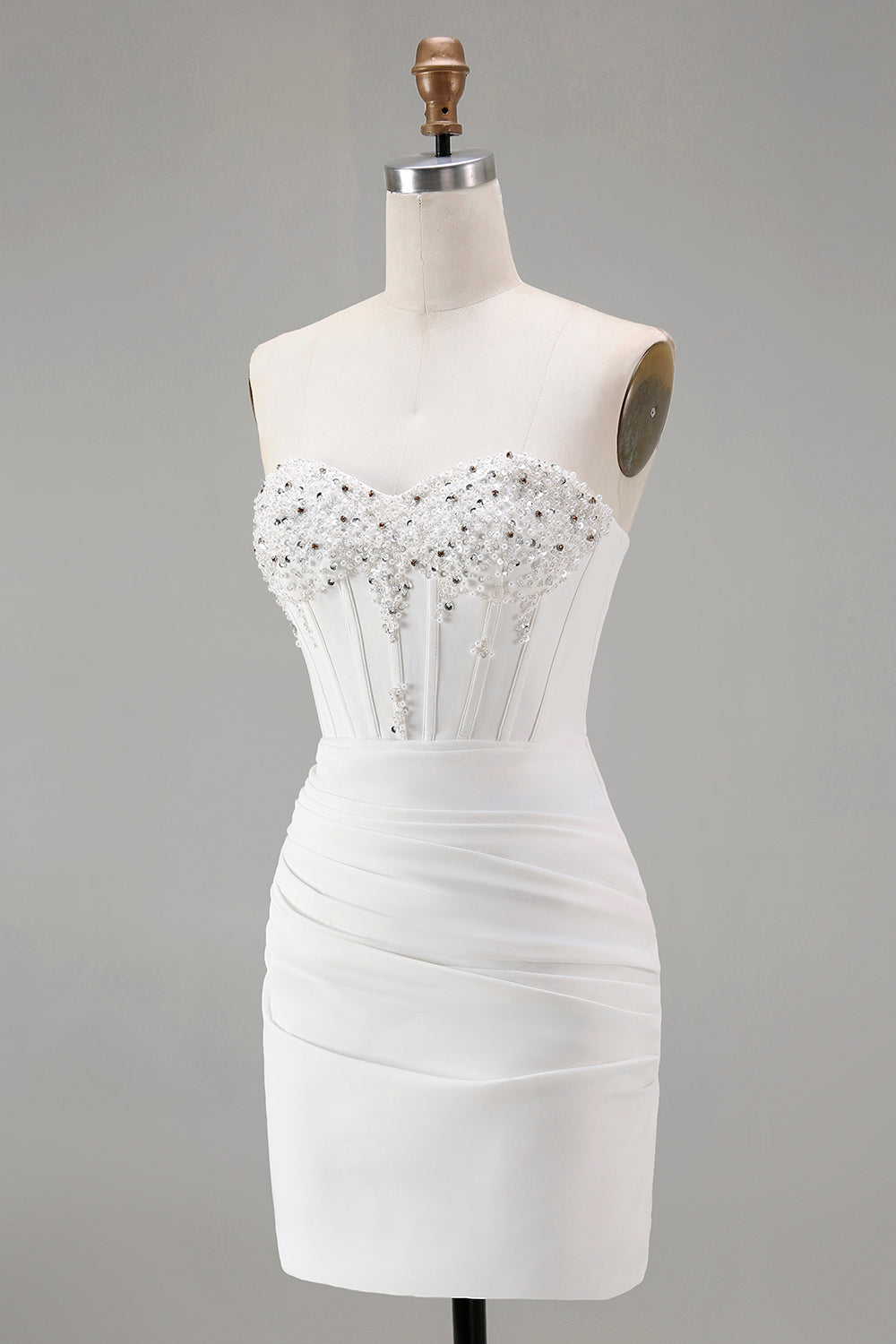 Sparkly White Sweetheart Short Tight Homecoming Dress with Beading