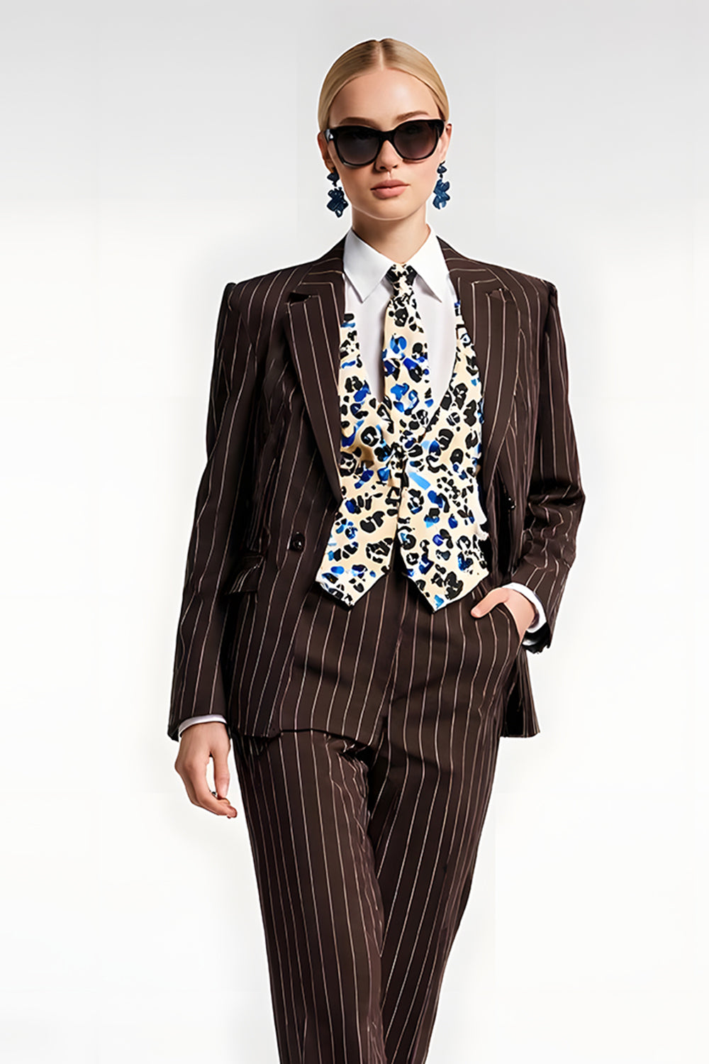 Coffee Notched Lapel 2 Piece Striped Business Suits with Pockets