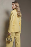 Yellow Pleated 2 Piece Notched Lapel Business Suits with Pockets
