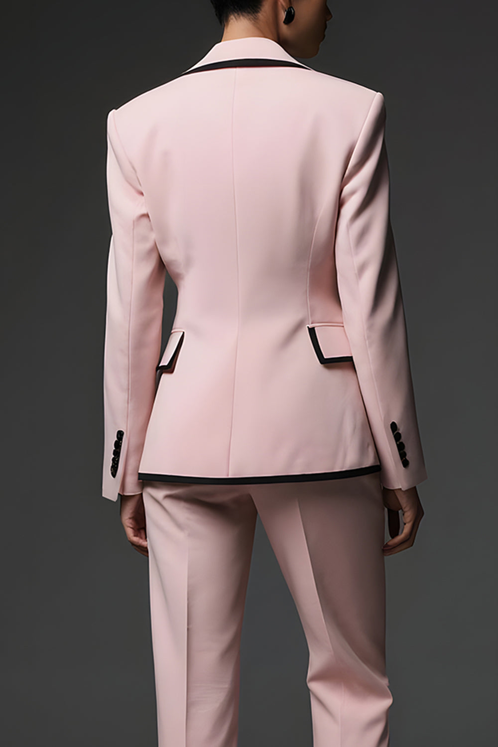 Pink Notched Lapel 2 Piece Slim Fit Long Sleeves Prom Suits