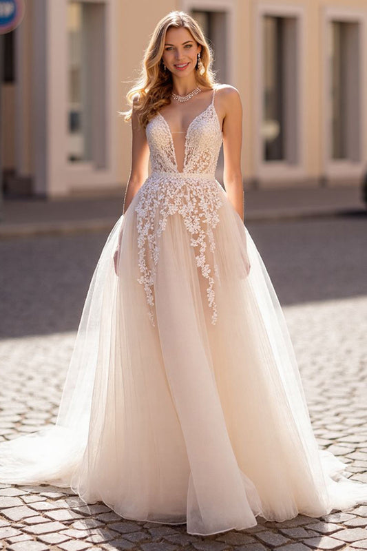 Ivory Tulle Spaghetti Straps Sweep Train Wedding Dress with Appliques